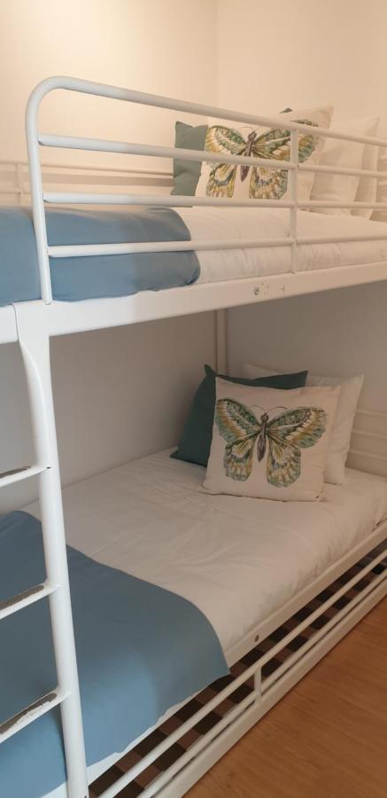 Ferienwohnung 5Min Walk From Subway Station & Free Parking Lissabon Exterior foto