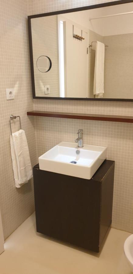 Ferienwohnung 5Min Walk From Subway Station & Free Parking Lissabon Exterior foto